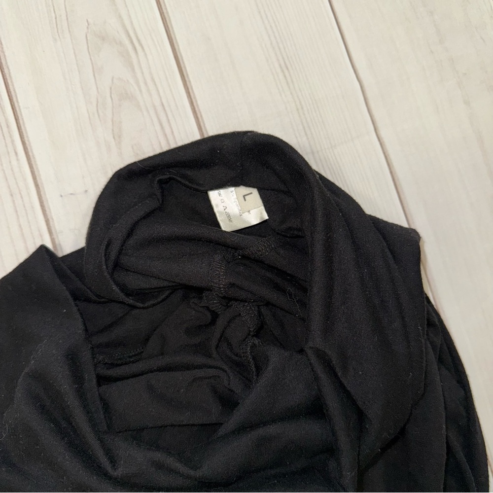 Black High-Waisted Track Pants - Picture 4 of 4